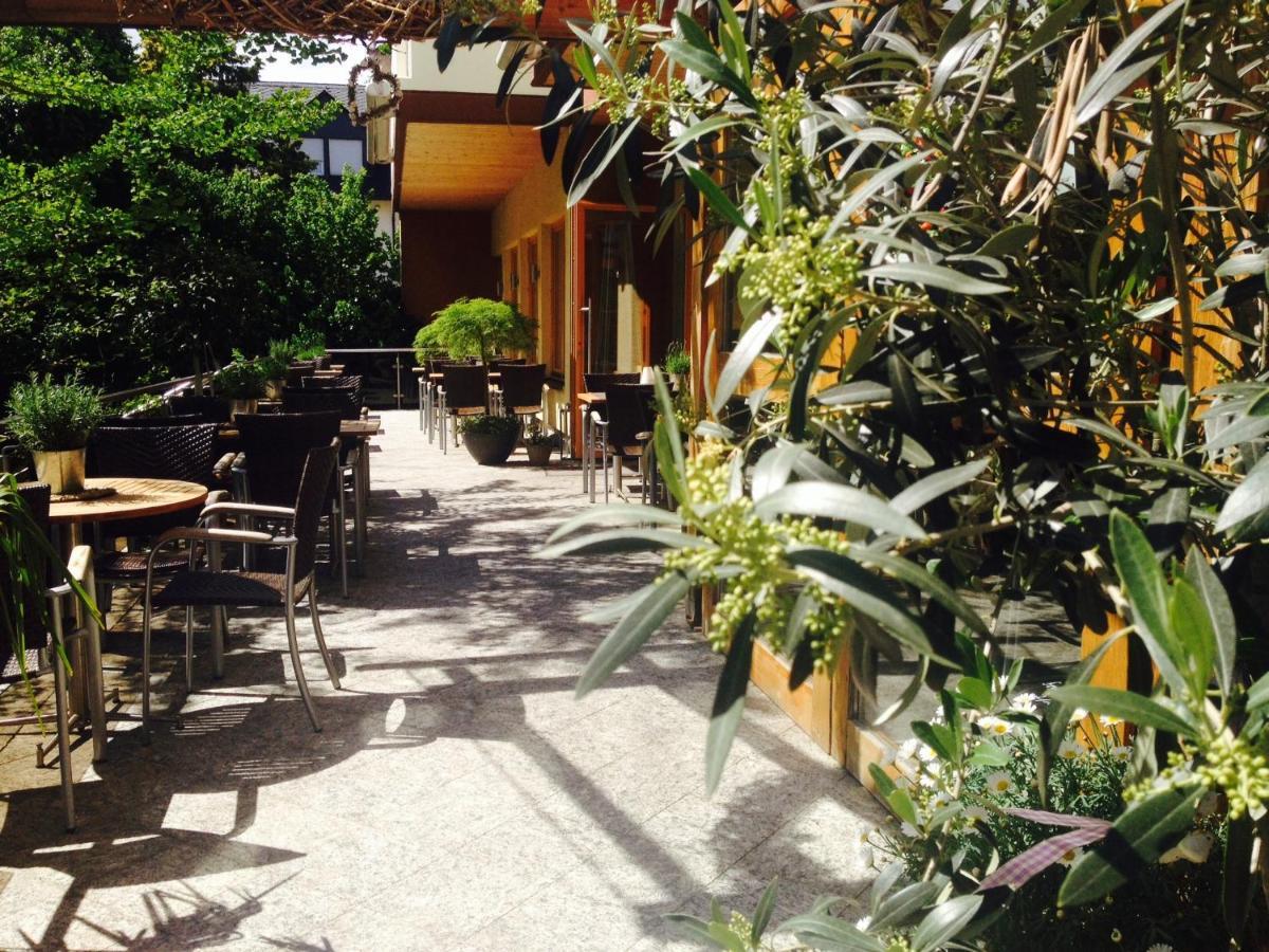 Hotel Weingut Dehren Ellenz-Poltersdorf Exterior foto